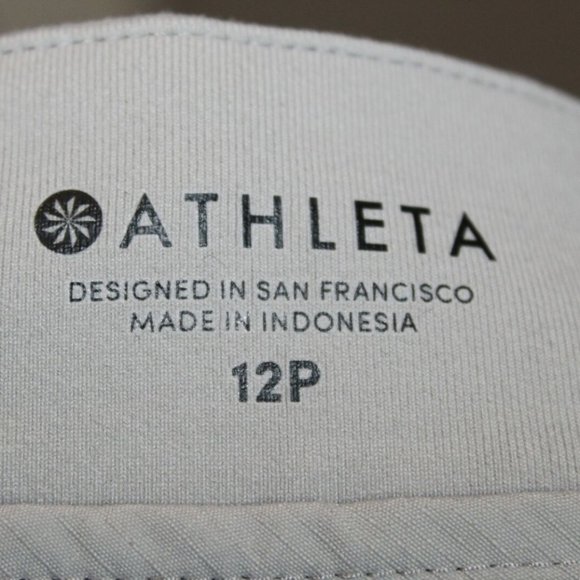 Athleta Trekkie Hike Pant Women's Size 12P HW7954 - Picture 6 of 8
